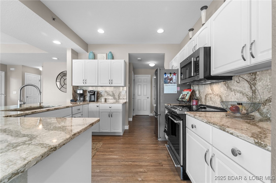 Palisades Condominium - Residential