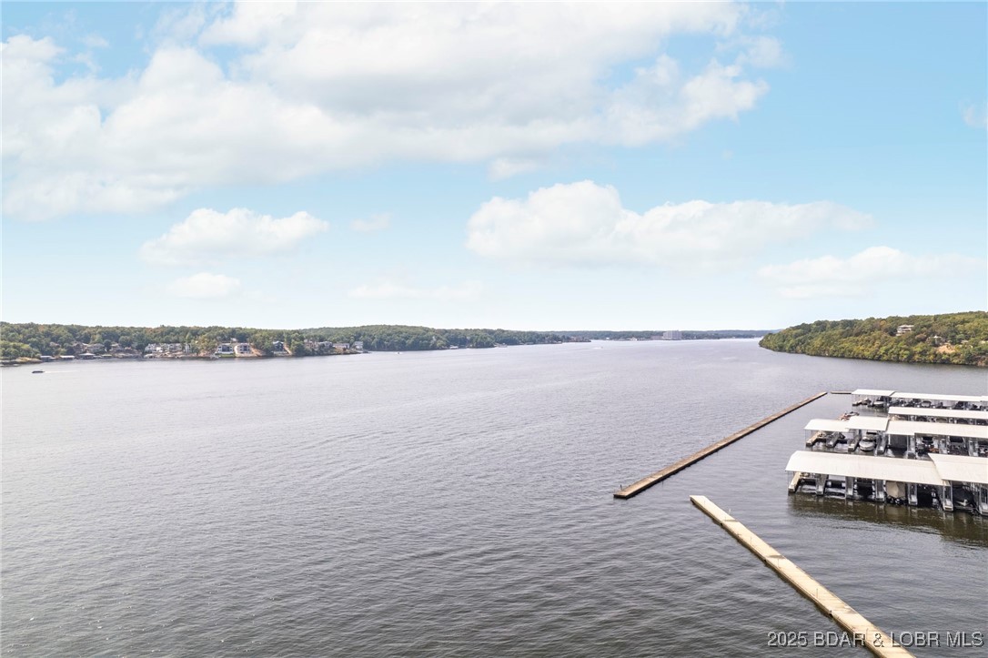 Palisades Condominium - Residential