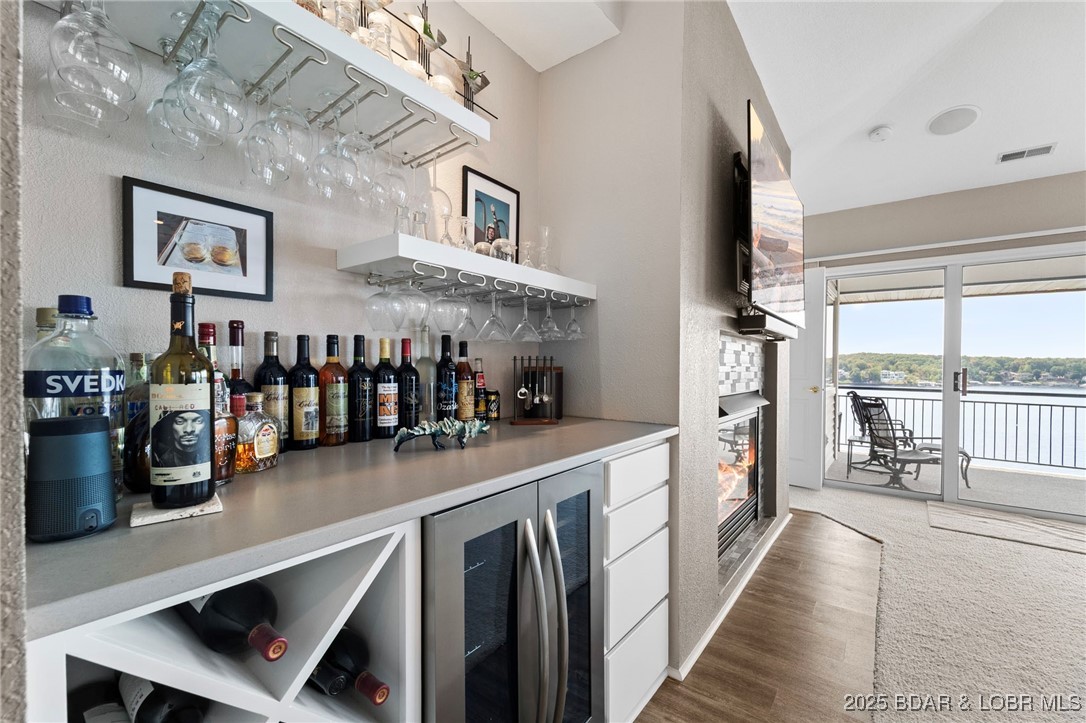 Palisades Condominium - Residential