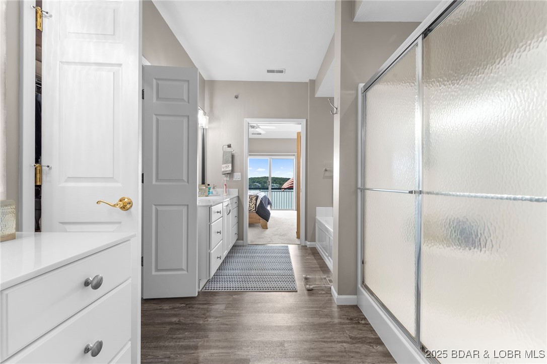 Palisades Condominium - Residential