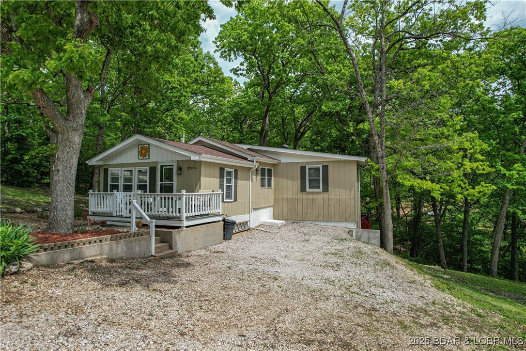 Barnett, Missouri 65011, United States, 3 Bedrooms Bedrooms, ,2 BathroomsBathrooms,Residential,Active,126418