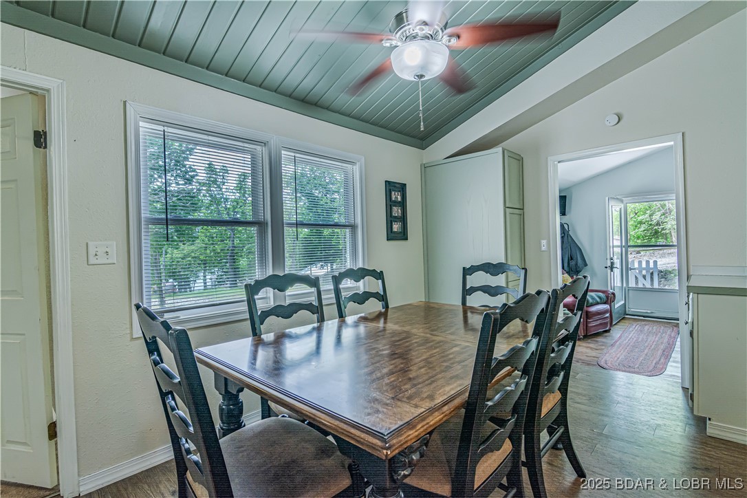 Barnett, Missouri 65011, United States, 3 Bedrooms Bedrooms, ,2 BathroomsBathrooms,Residential,Active,126418