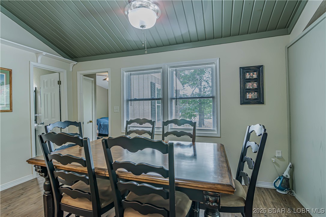 Barnett, Missouri 65011, United States, 3 Bedrooms Bedrooms, ,2 BathroomsBathrooms,Residential,Active,126418