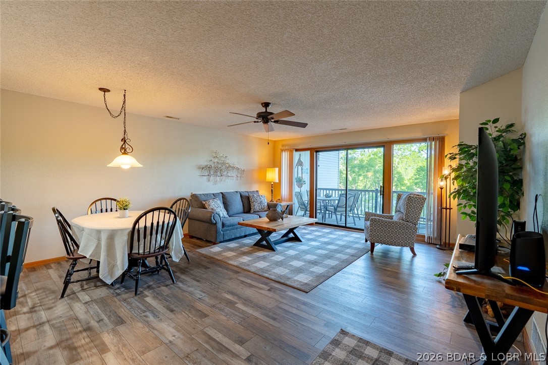 Jonathans Landing - Residential
