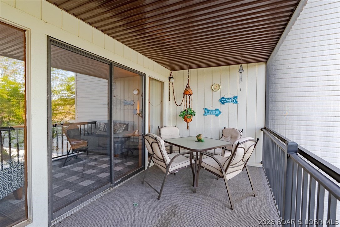 Jonathans Landing - Residential