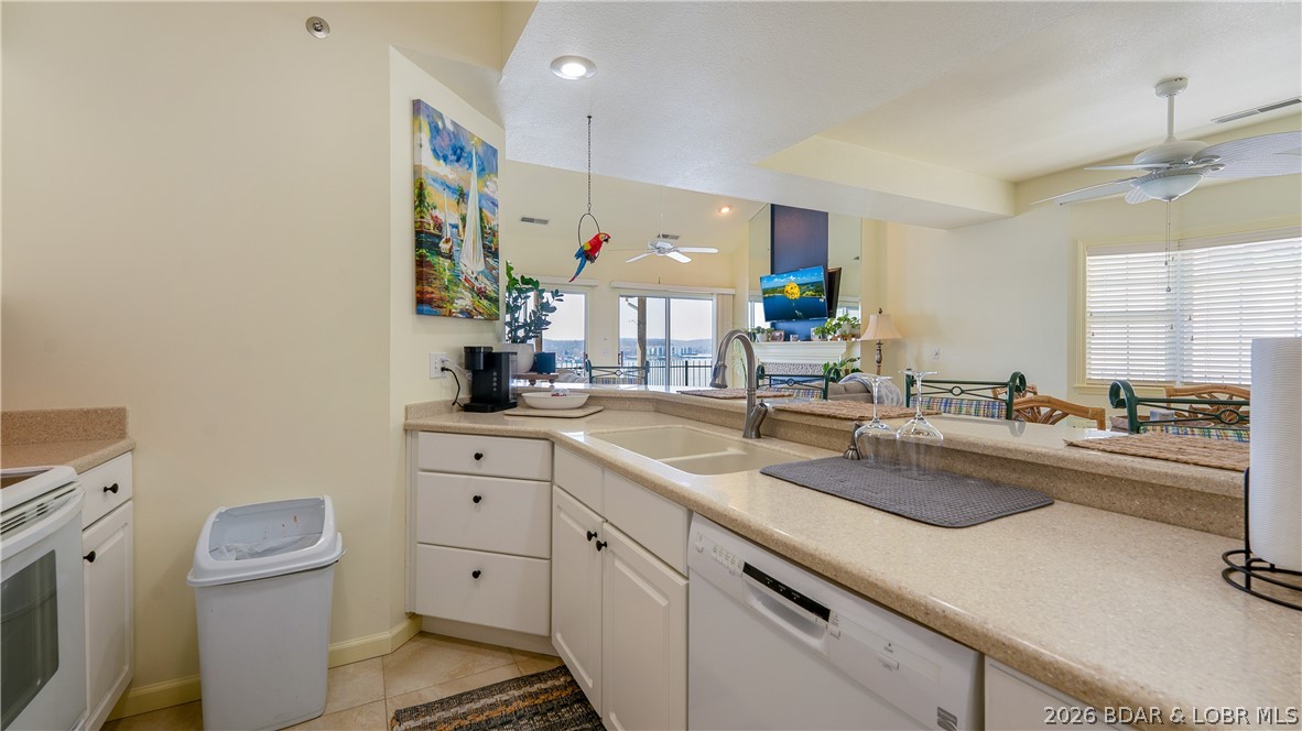 Harbour Towne Condominium - Residential