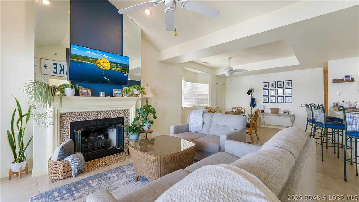 Harbour Towne Condominium - Residential