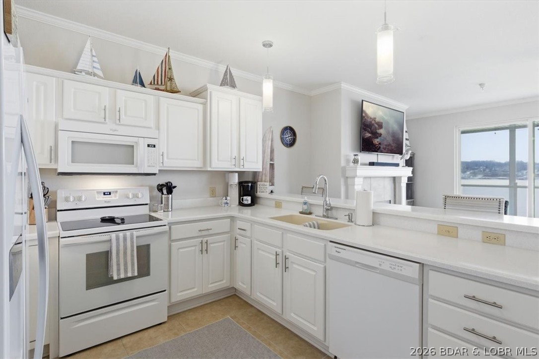 West Palms on the Lake Condo - Residential