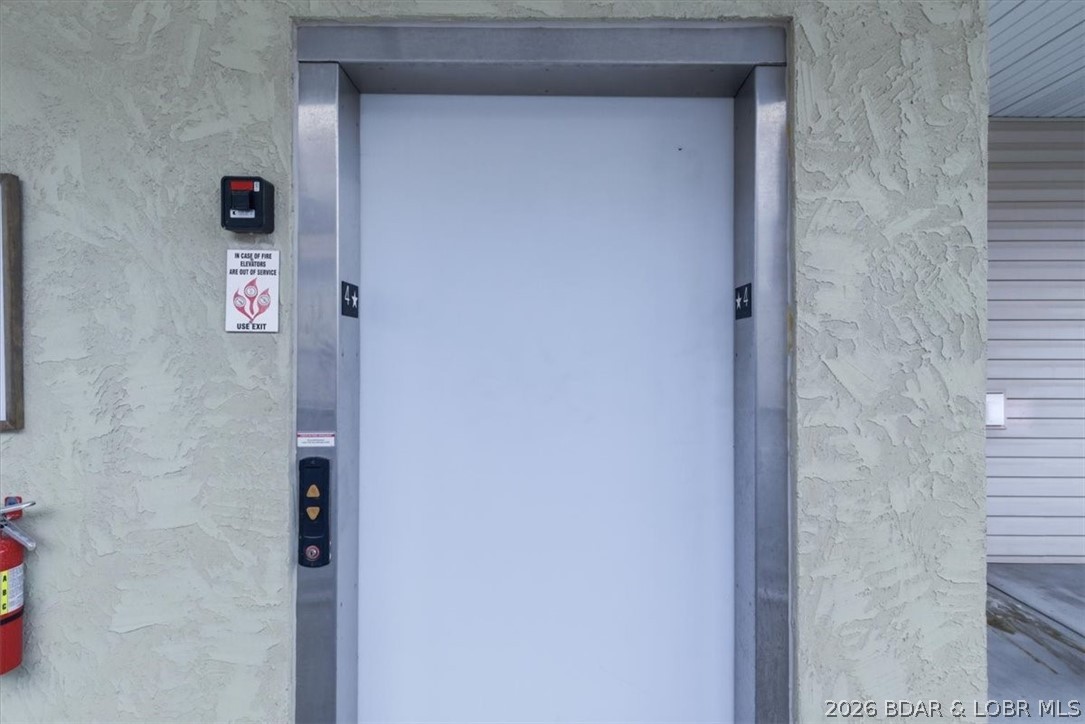 West Palms on the Lake Condo - Residential