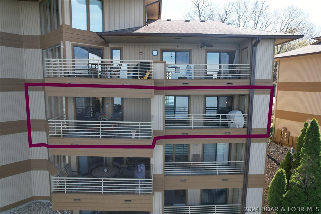 Lake Ozark, Missouri 65049, United States, 2 Bedrooms Bedrooms, ,2 BathroomsBathrooms,Residential,Contingent,60915