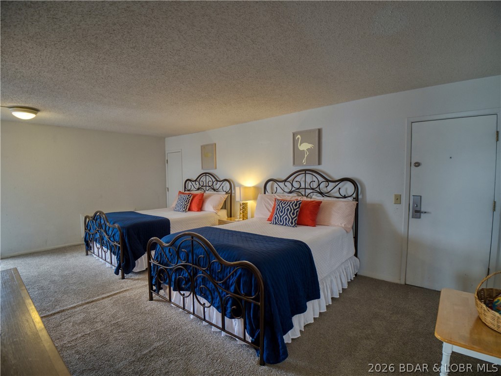 Tan-Tar-A Estates - Residential