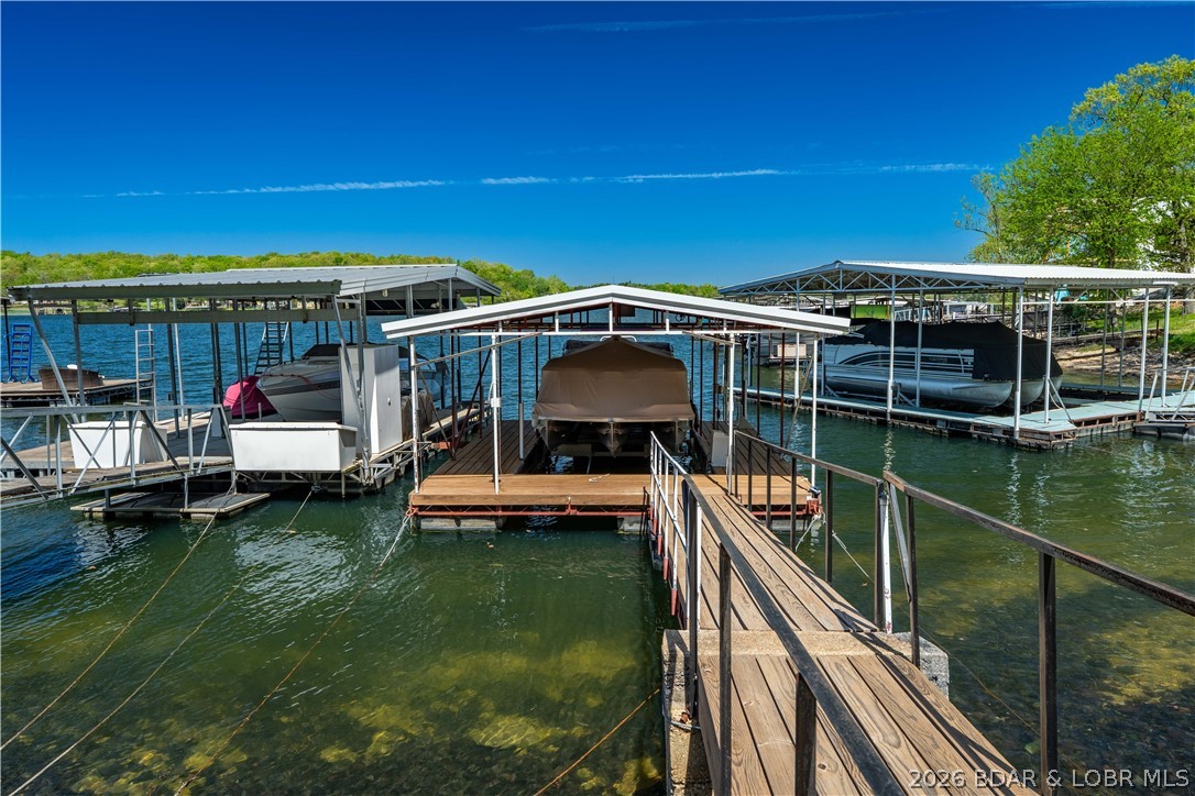 Johnsons Bay - Residential