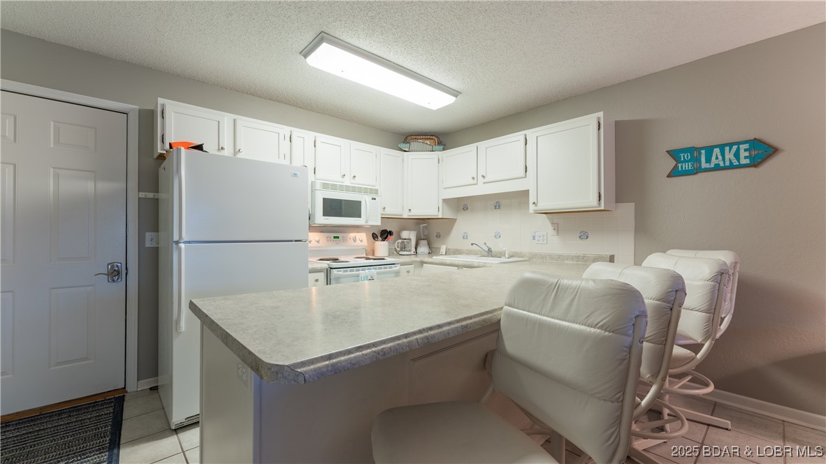 Lake Ozark, Missouri 65049, United States, 2 Bedrooms Bedrooms, ,2 BathroomsBathrooms,Residential,Active,6765