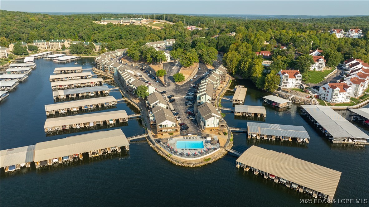 Lake Ozark, Missouri 65049, United States, 2 Bedrooms Bedrooms, ,2 BathroomsBathrooms,Residential,Active,6765