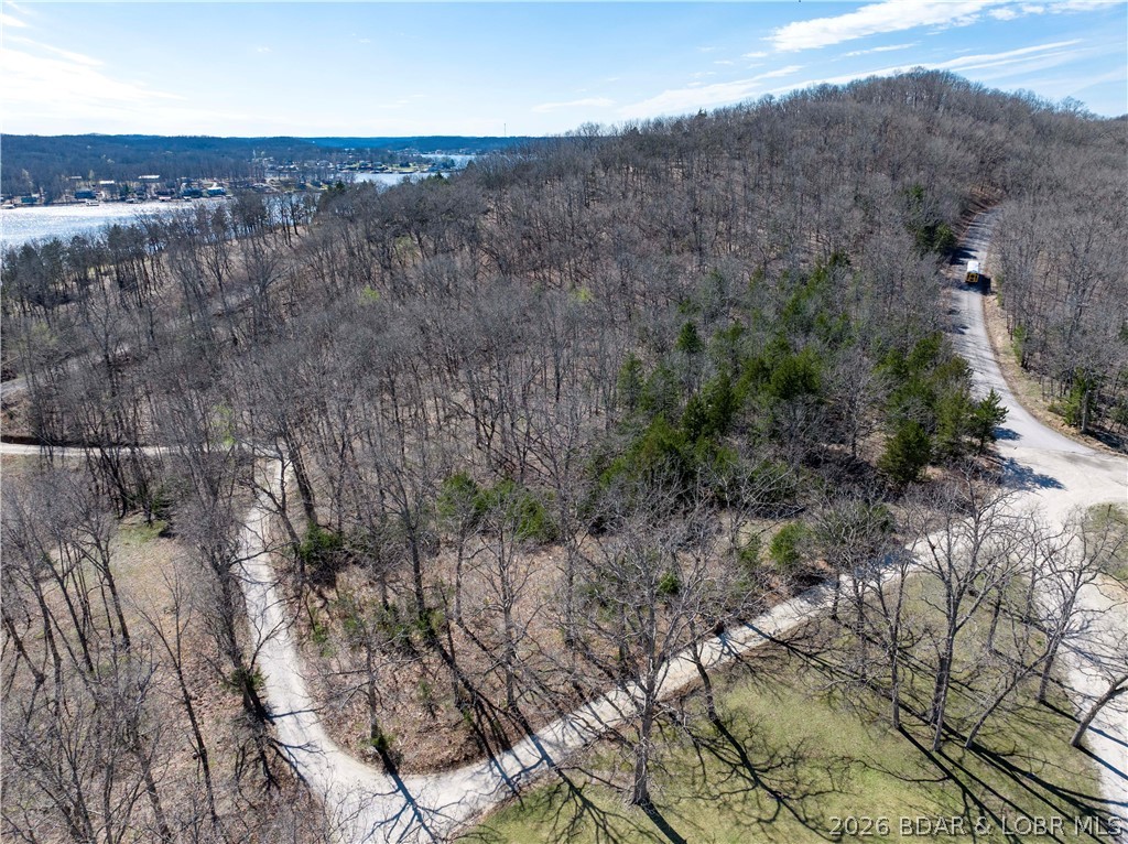 Lake Horizons - Land