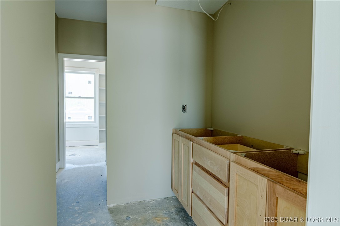 Climax Springs, Missouri 65324, United States, 3 Bedrooms Bedrooms, ,3 BathroomsBathrooms,Residential,Active,36940