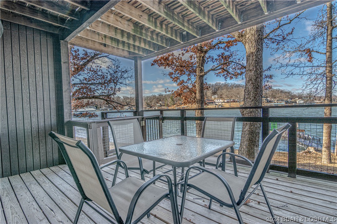 Sunrise Beach, Missouri 65079, United States, 2 Bedrooms Bedrooms, ,2 BathroomsBathrooms,Residential,Contingent,66351