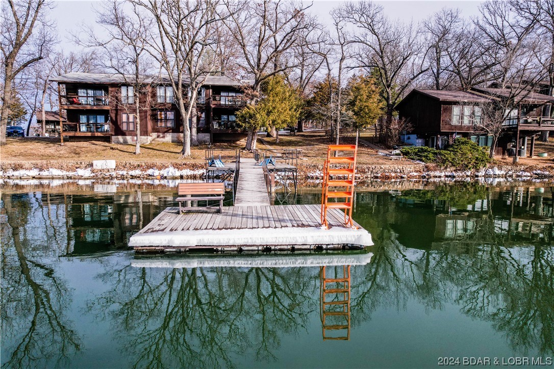 Sunrise Beach, Missouri 65079, United States, 2 Bedrooms Bedrooms, ,2 BathroomsBathrooms,Residential,Contingent,66351