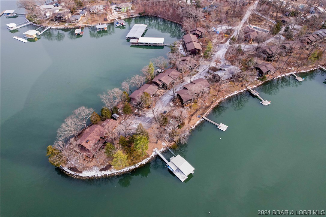 Sunrise Beach, Missouri 65079, United States, 2 Bedrooms Bedrooms, ,2 BathroomsBathrooms,Residential,Contingent,66351