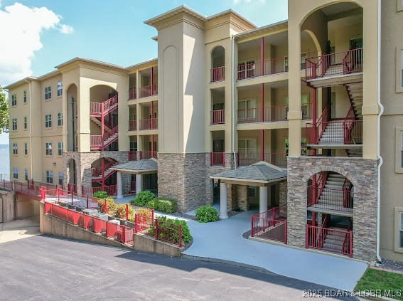 Bella Sera Condominium - Residential