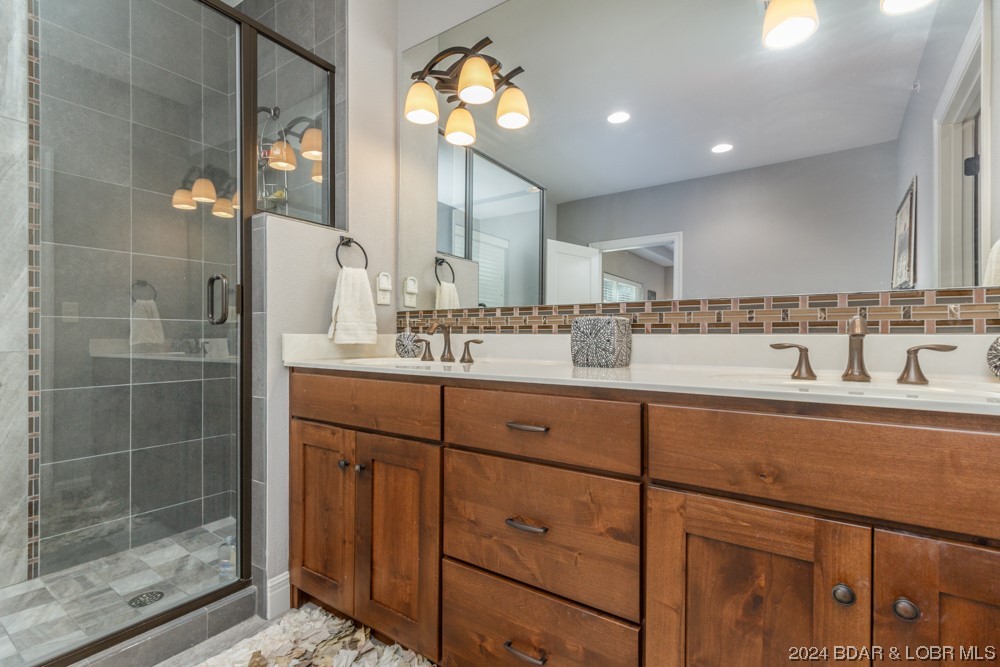 Bella Sera Condominium - Residential