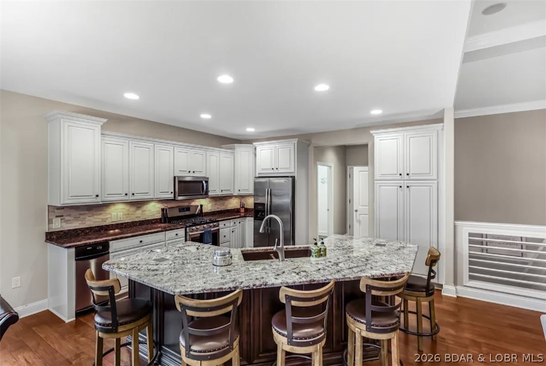 Country Club Cove - Residential