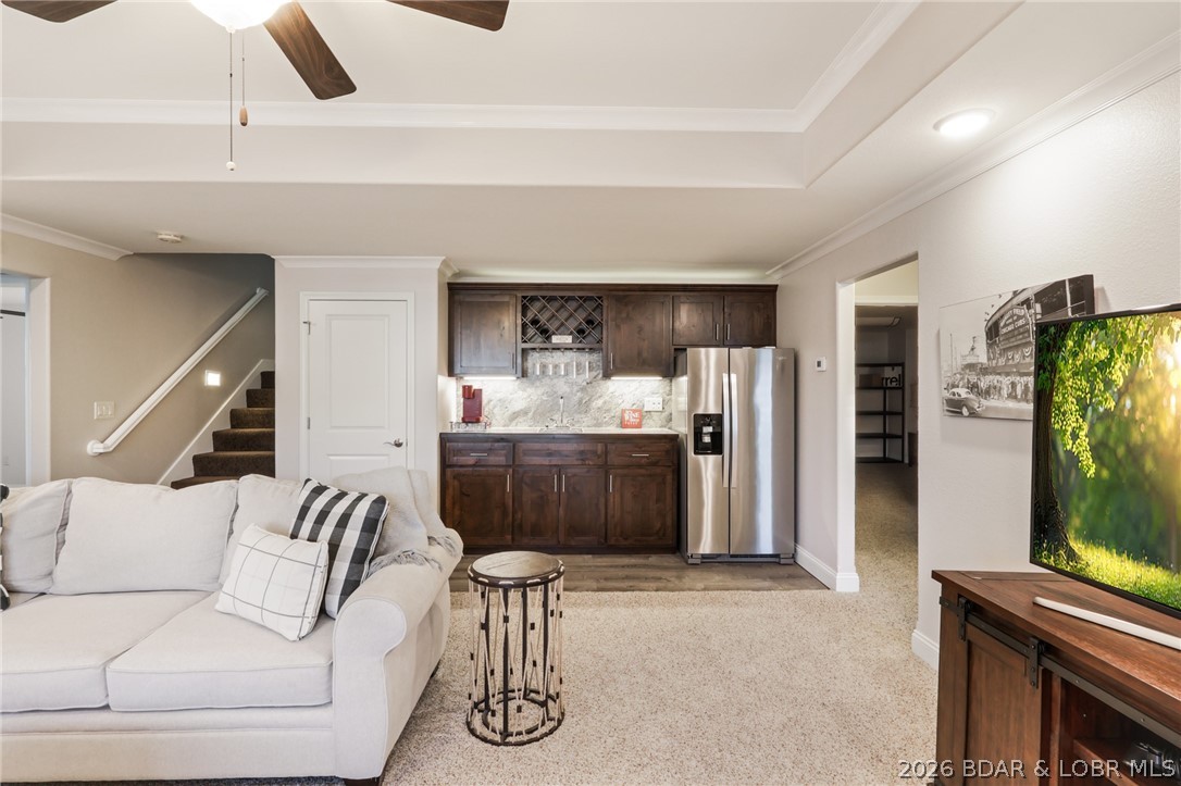 Country Club Cove - Residential