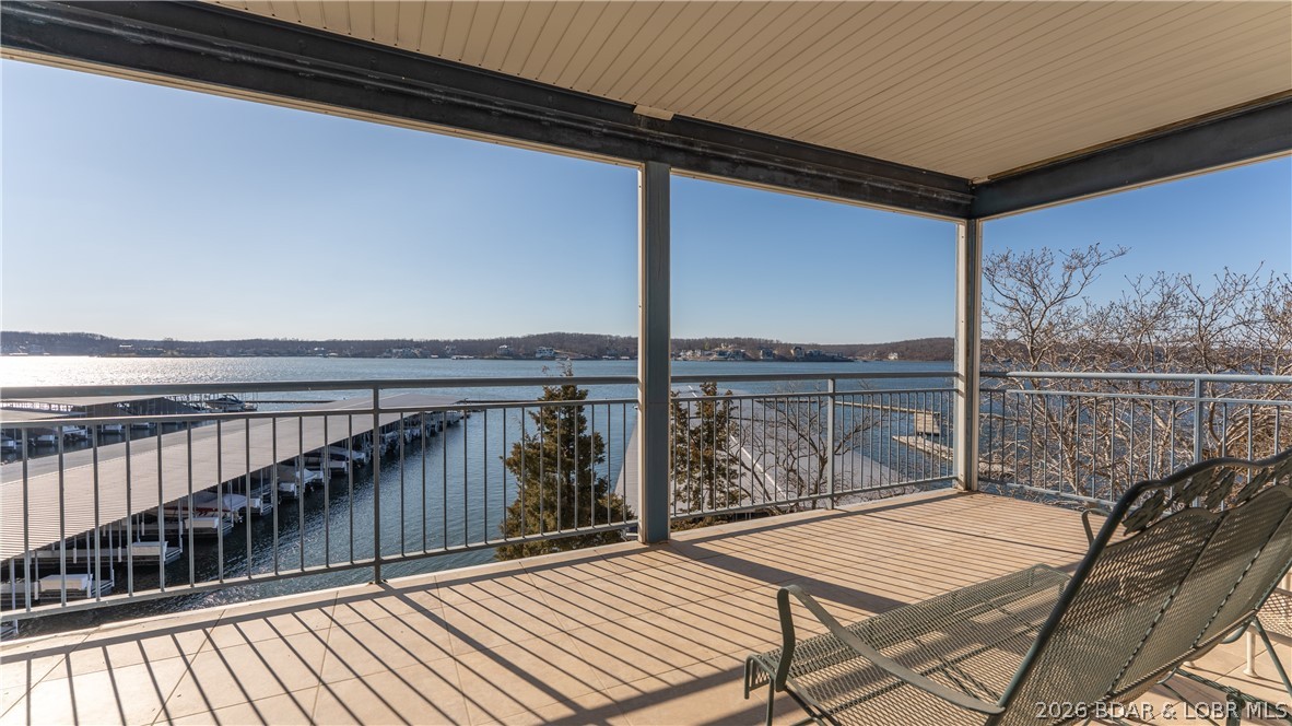 Palisades Condominium - Residential