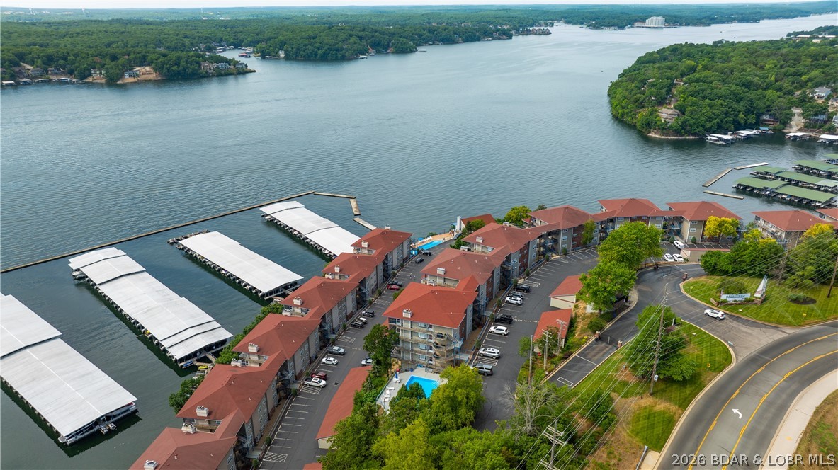 Palisades Condominium - Residential