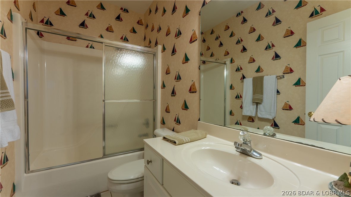 Palisades Condominium - Residential