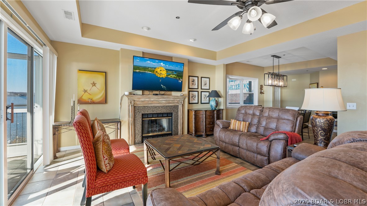 Palisades Condominium - Residential