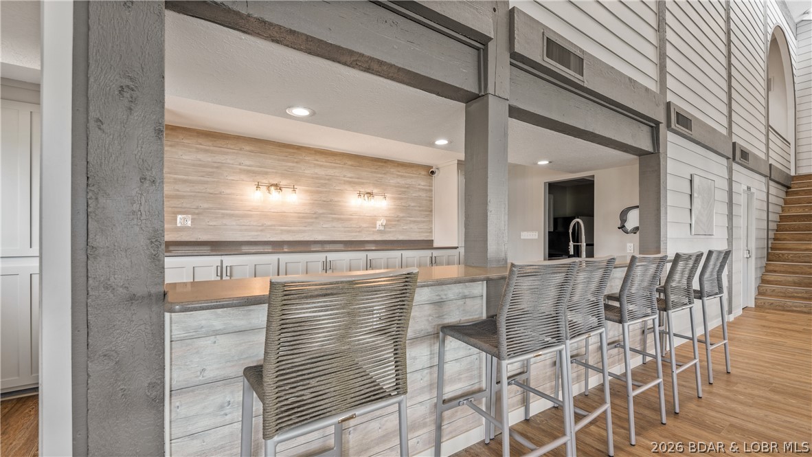 Palisades Condominium - Residential