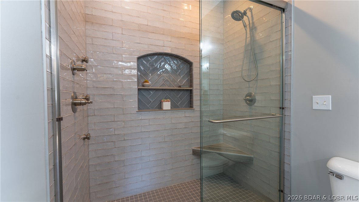 Palisades Condominium - Residential