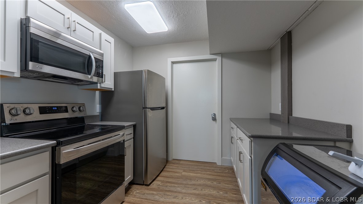 Palisades Condominium - Residential