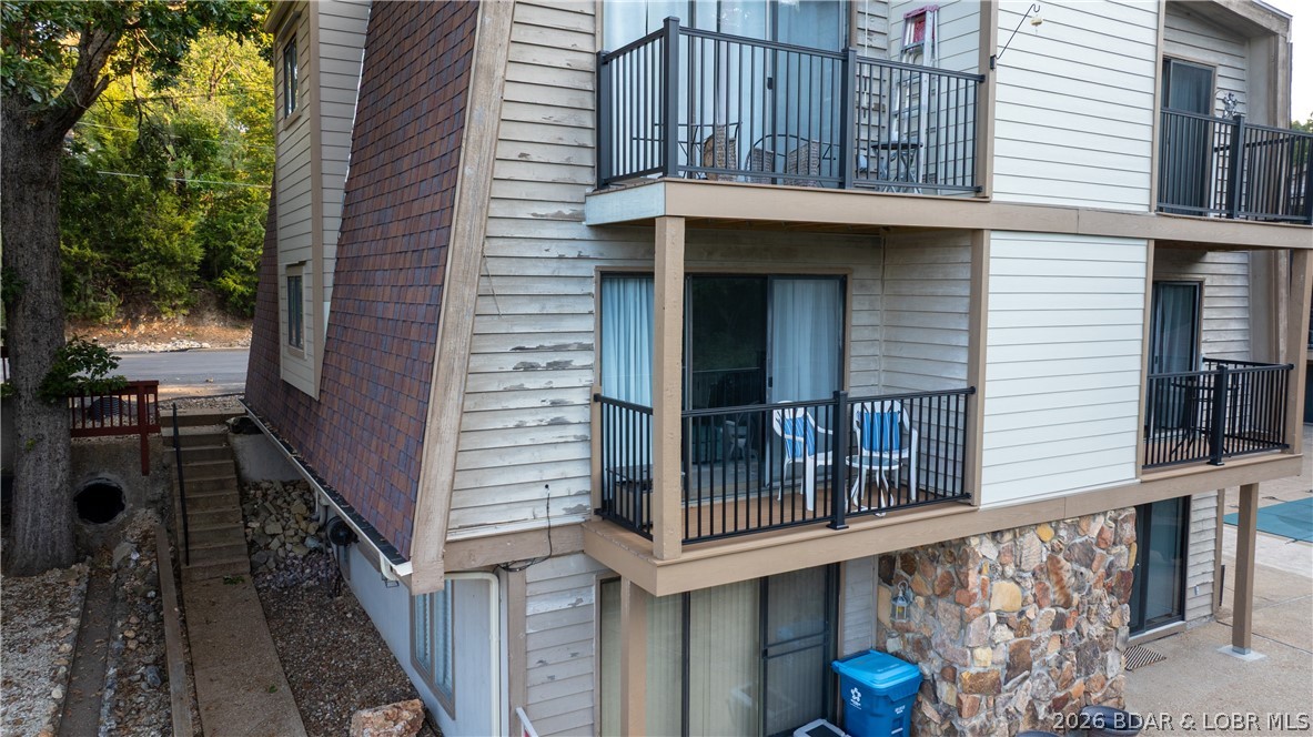 Cedar Mill Lodge Condominium - Residential