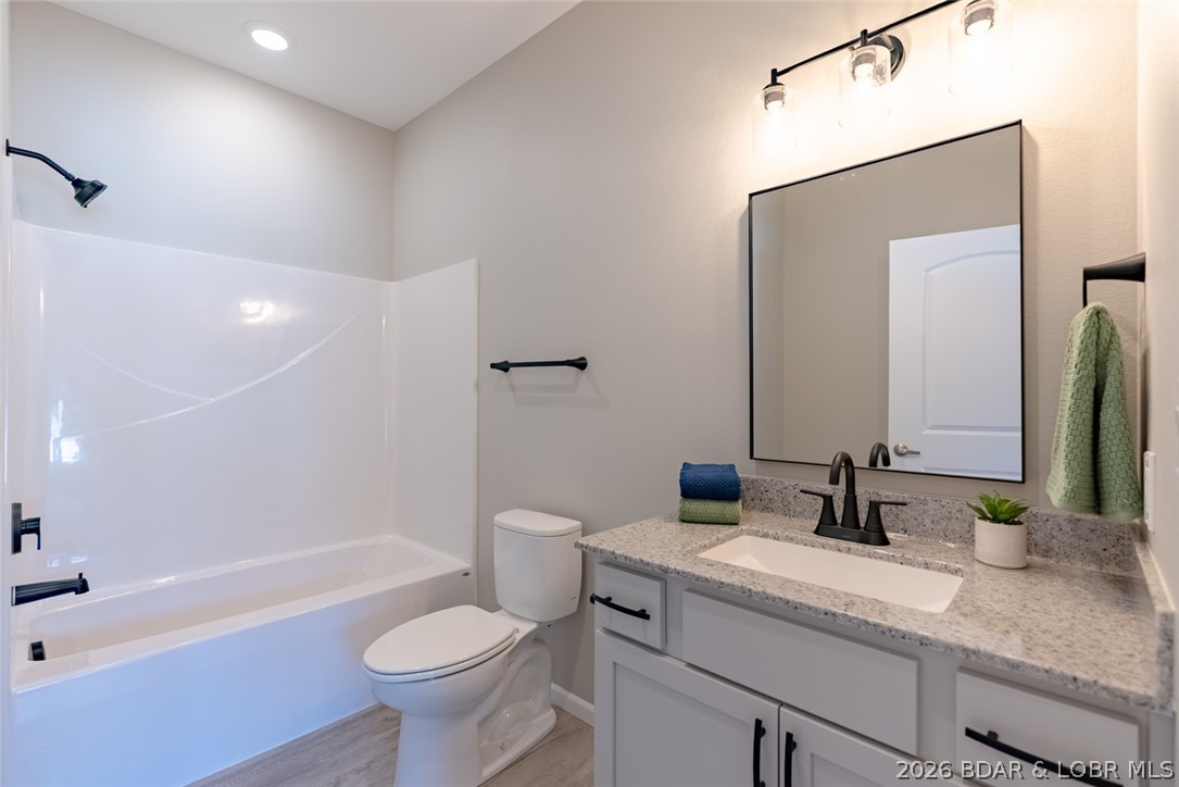 Niangua Commons Condo - Residential