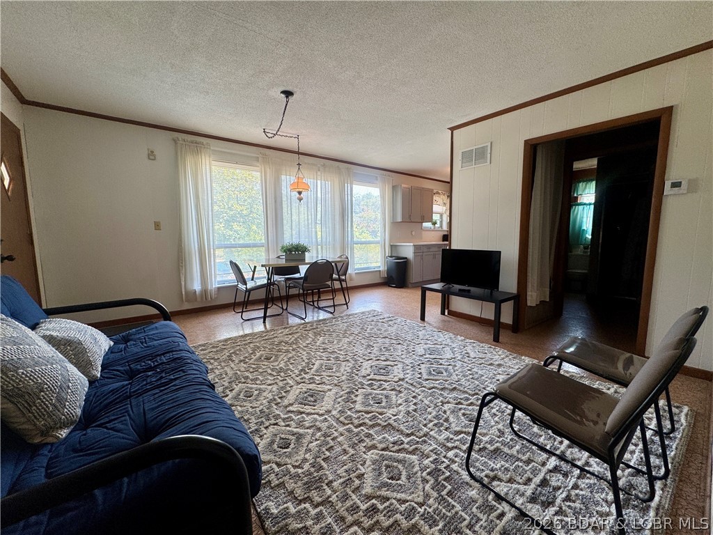 Cool Valley - Residential