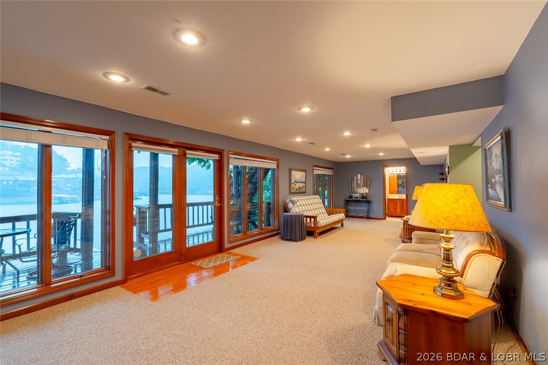Fanny Jarvis Acres - Residential
