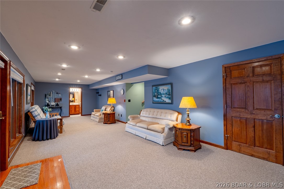 Fanny Jarvis Acres - Residential