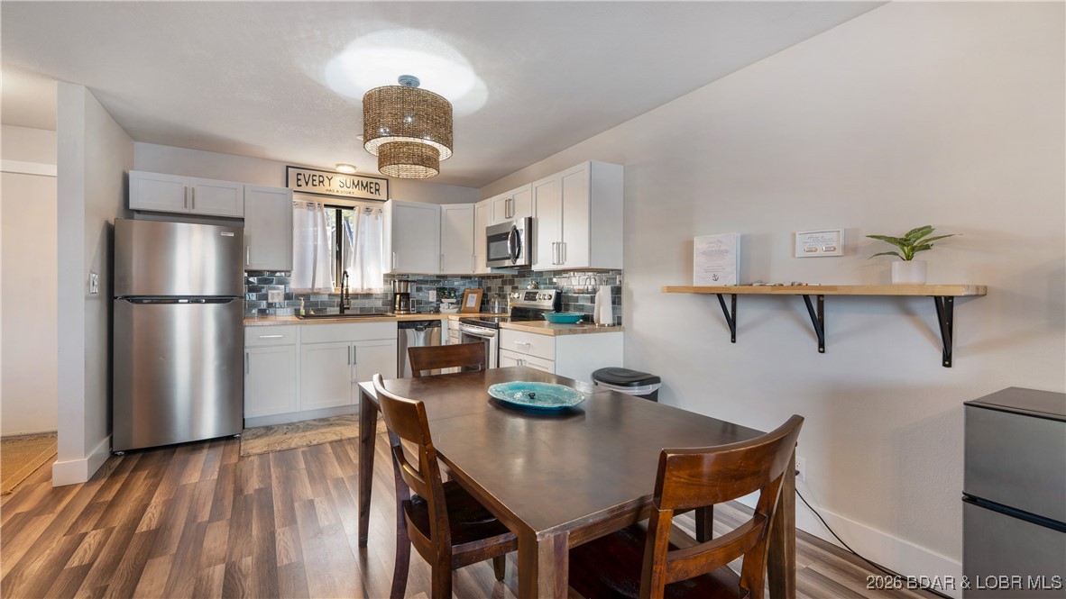 Three Seasons Condominiums - Residential