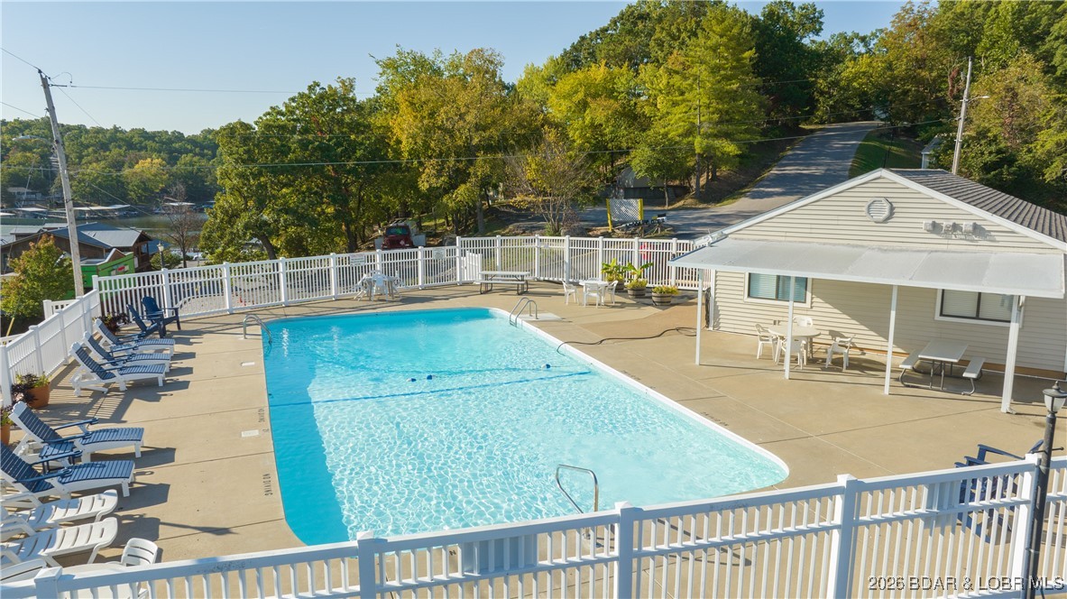 Three Seasons Condominiums - Residential