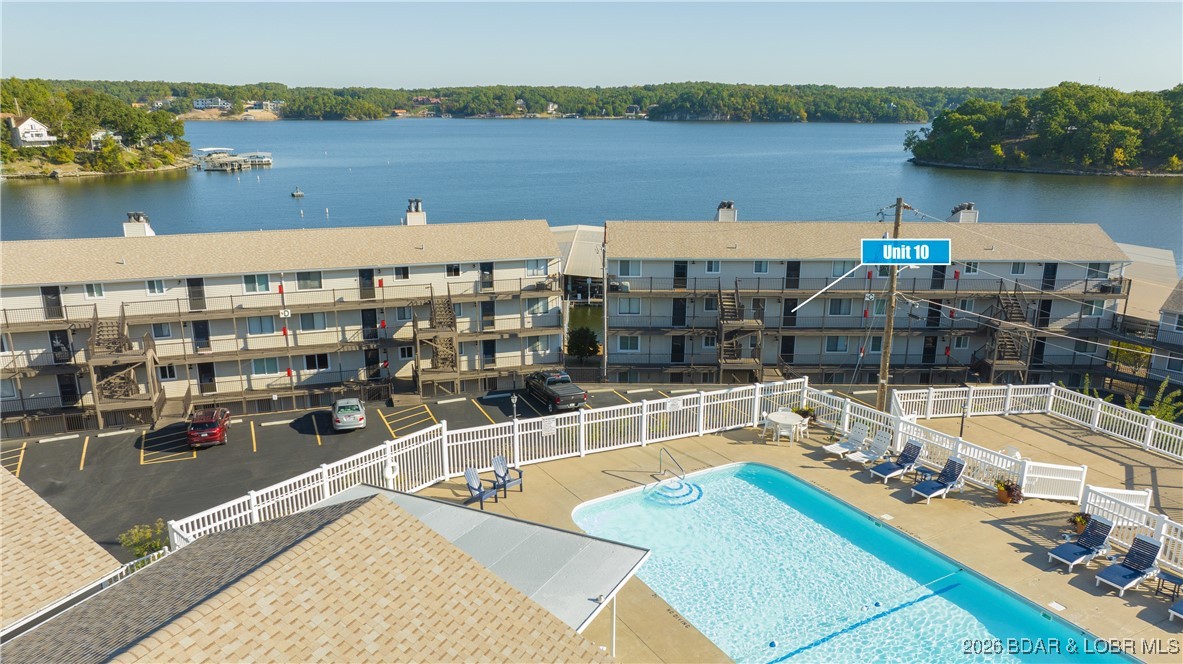 Three Seasons Condominiums - Residential