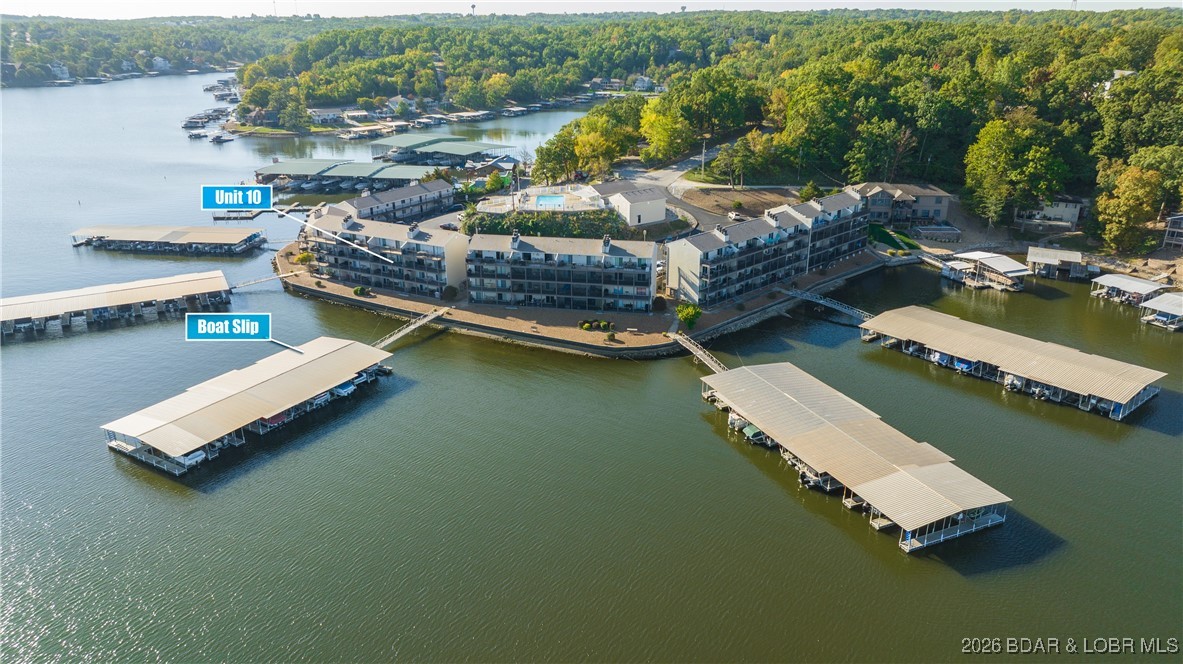 Three Seasons Condominiums - Residential