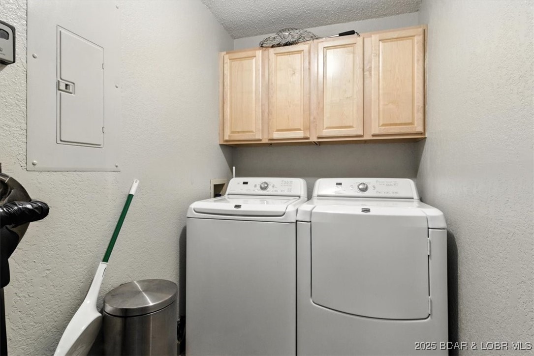 Indian Pointe Condominium - Residential