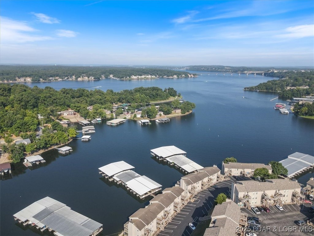 Indian Pointe Condominium - Residential