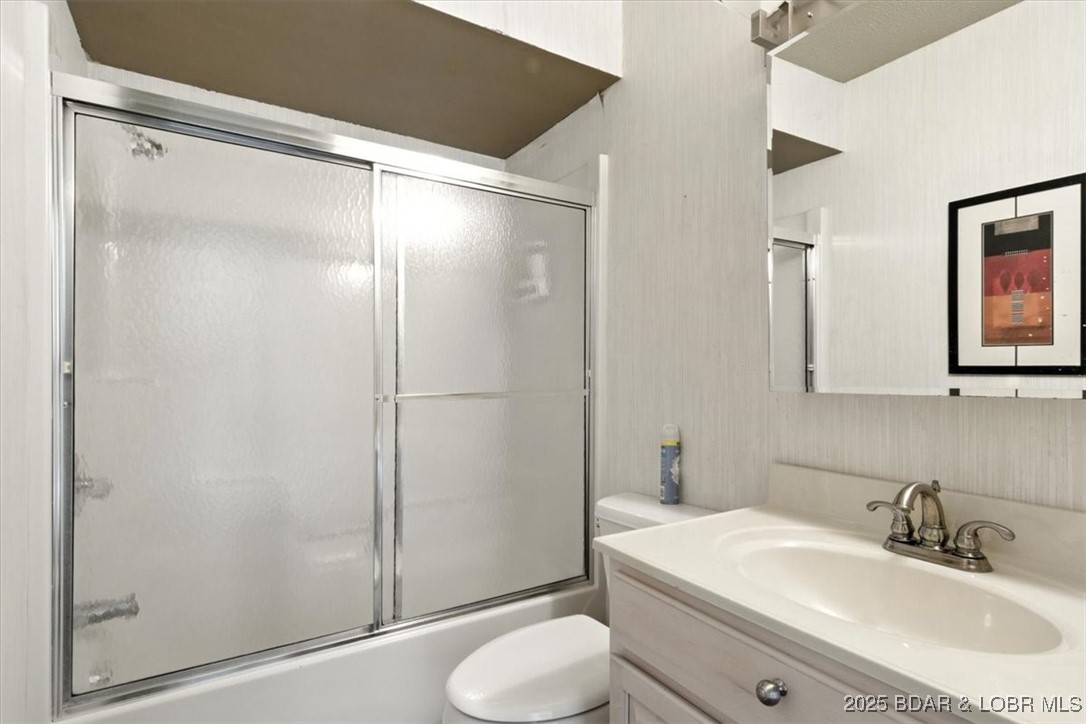 Indian Pointe Condominium - Residential