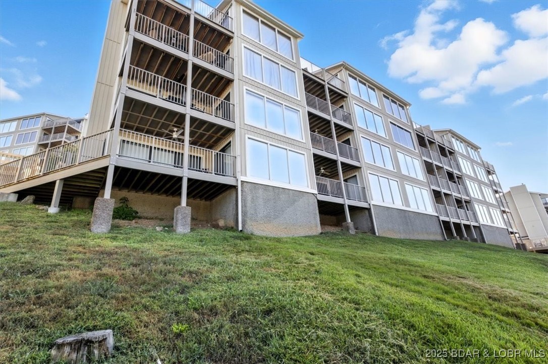 Indian Pointe Condominium - Residential