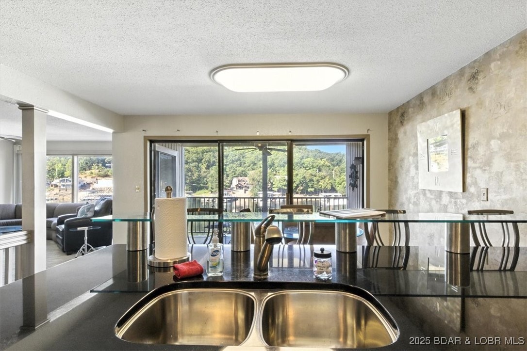 Indian Pointe Condominium - Residential