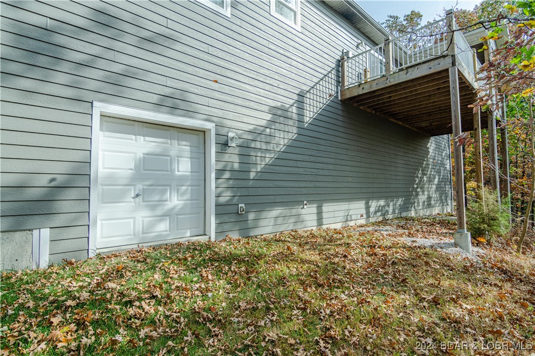 Camdenton, Missouri 65020, United States, 4 Bedrooms Bedrooms, ,3 BathroomsBathrooms,Residential,Contingent,35932