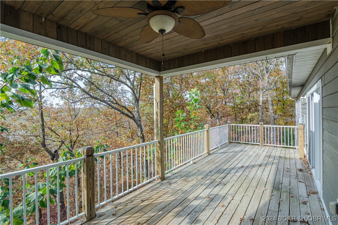 Camdenton, Missouri 65020, United States, 4 Bedrooms Bedrooms, ,3 BathroomsBathrooms,Residential,Contingent,35932